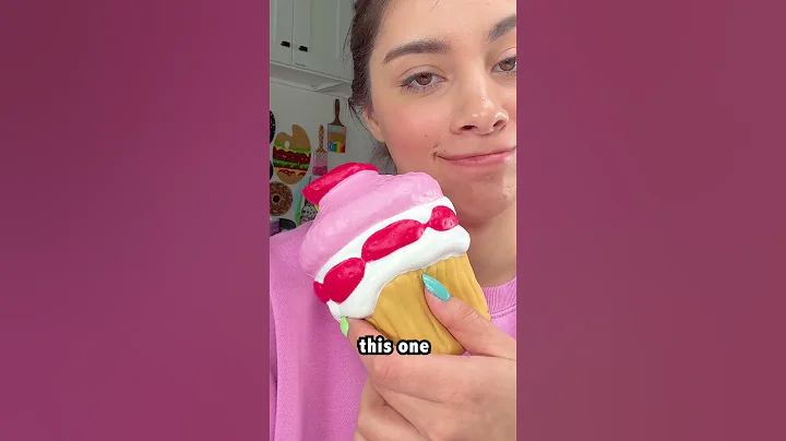 Finishing Art Ideas: Alien Cupcake Squishy