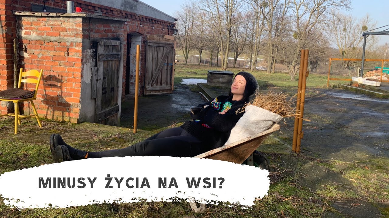 Minusy życia na wsi? Sprzątnie „kuchni letniej”