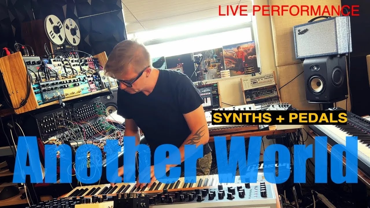 Escape to Another World Caught In Joy Berlin School Electronic