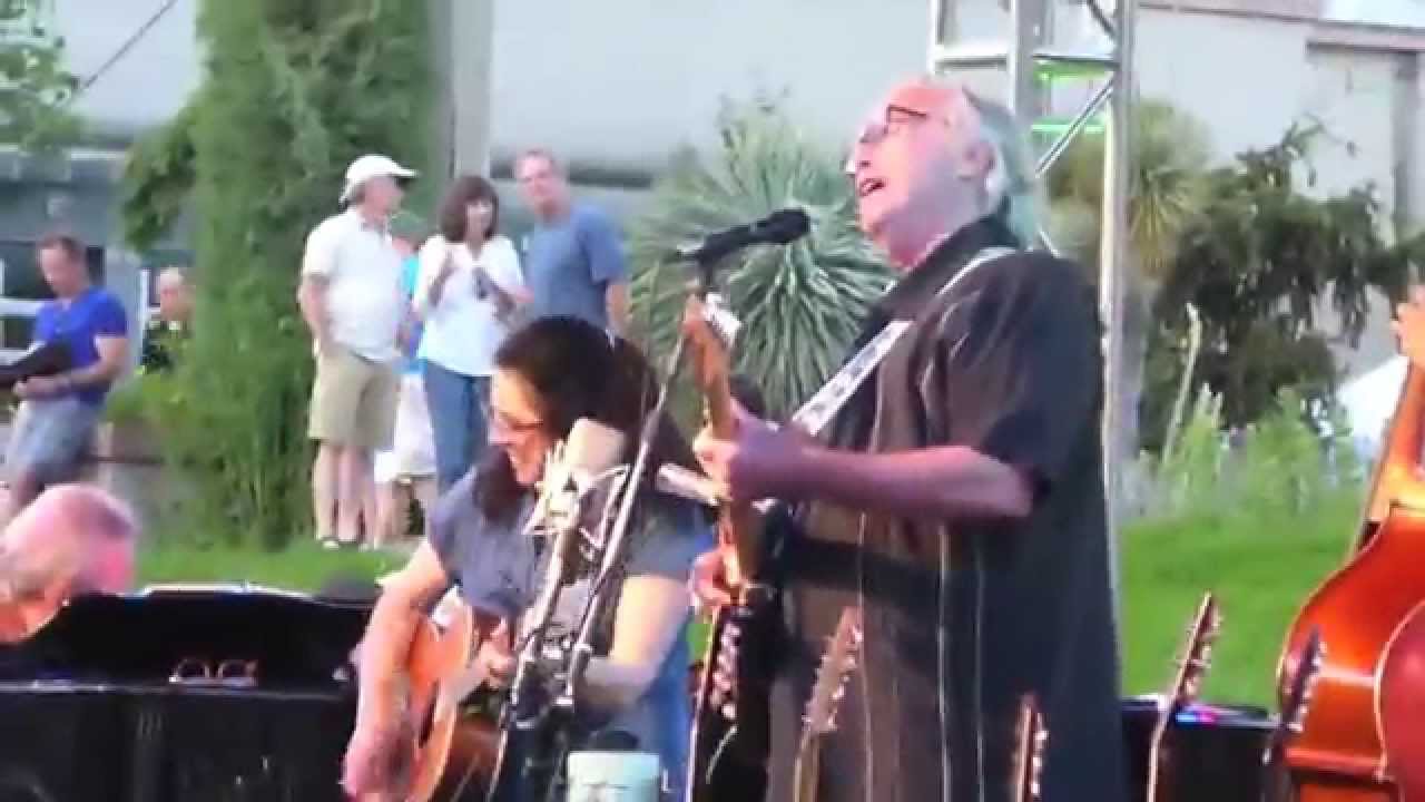 Ry Cooder Hold Whatcha Got