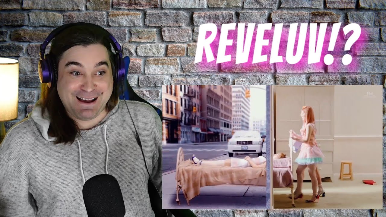 Falling in LOVE with RED VELVET!?  