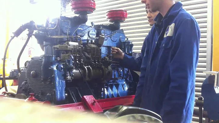 Gardner 6LW Marine Diesel Engine Start up