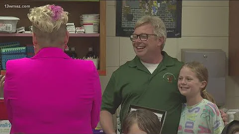 My Teacher is Tops: Byron Elementary's Walter Peav...