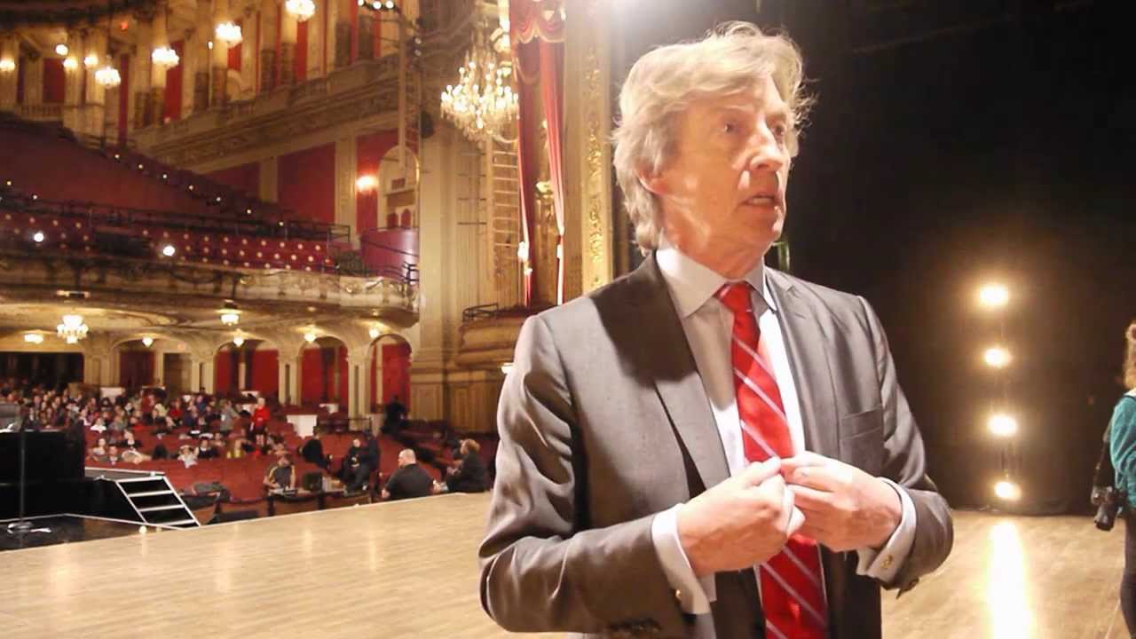 Nigel Lythgoe - SYTYCD Boston Auditions