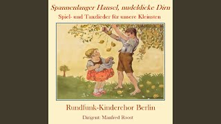 Im Garten vorm Haus