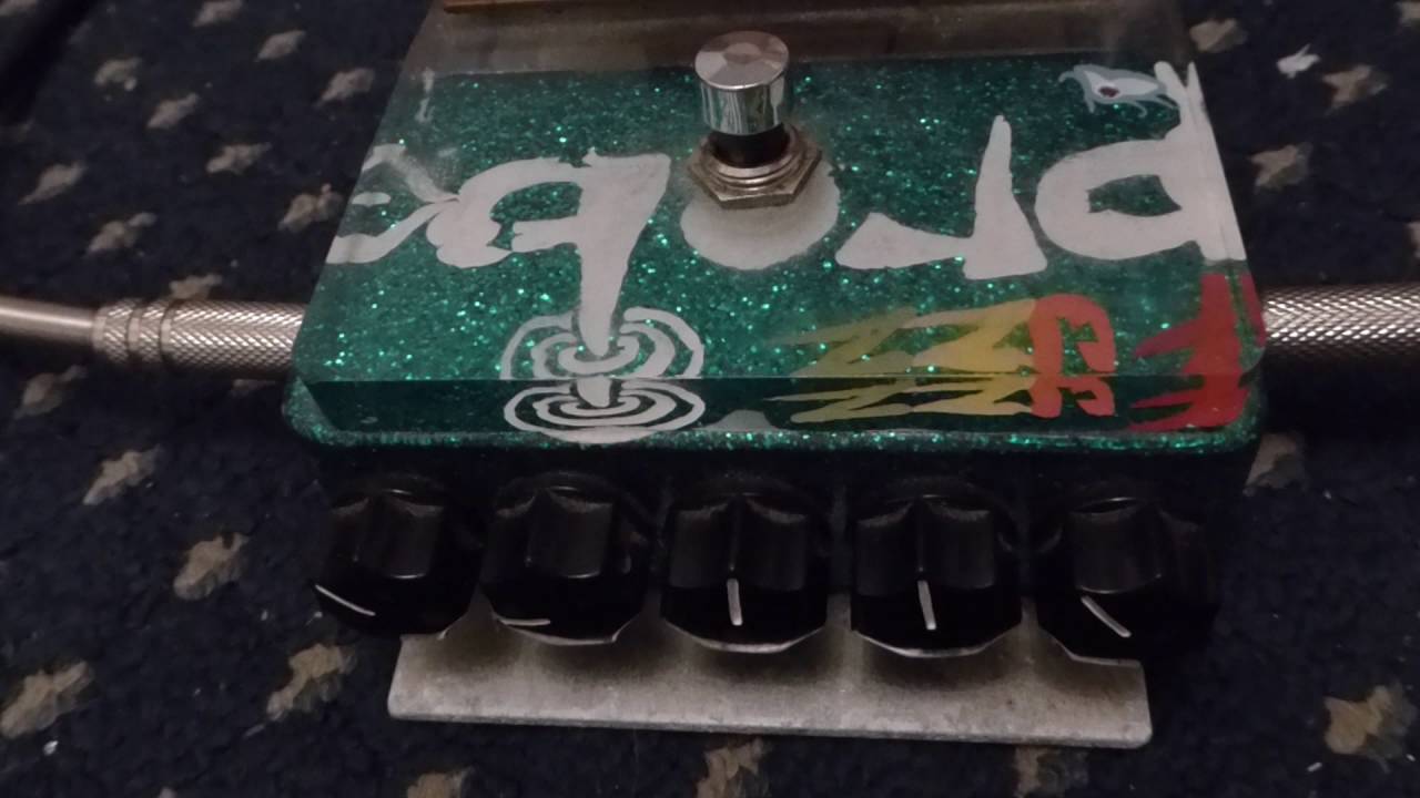Zvex Fuzz Probe - YouTube