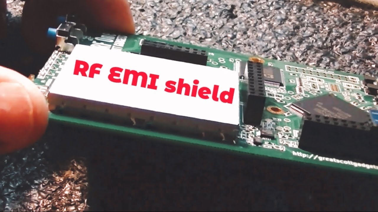 HackRF One - Instalando o RF EMI shield