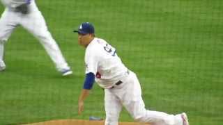 Hyun-jin Ryu ๋ฅํ์ง Dugout & Mound Before Game 2014-08-02