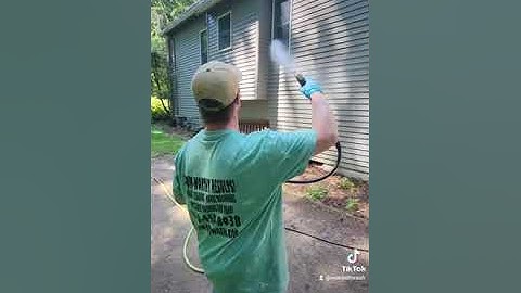 Experience the Magic of Gutter Brightening a Soft Wash Service in OR-WA 📍#GutterBrightening #pdx #nw