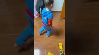 I-a si bea suc pentru ca si fost cuminte