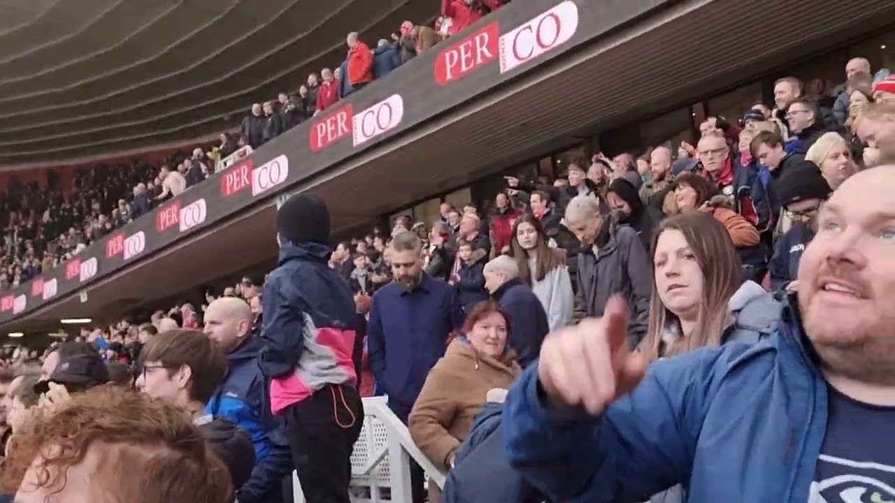 Amazing fans at Middlesbrough v Preston North End.