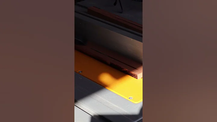 Table Saw kickback in Slow Motion