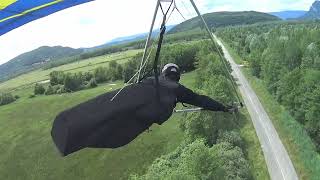 Hang Glider Landing Col Du Sapenay