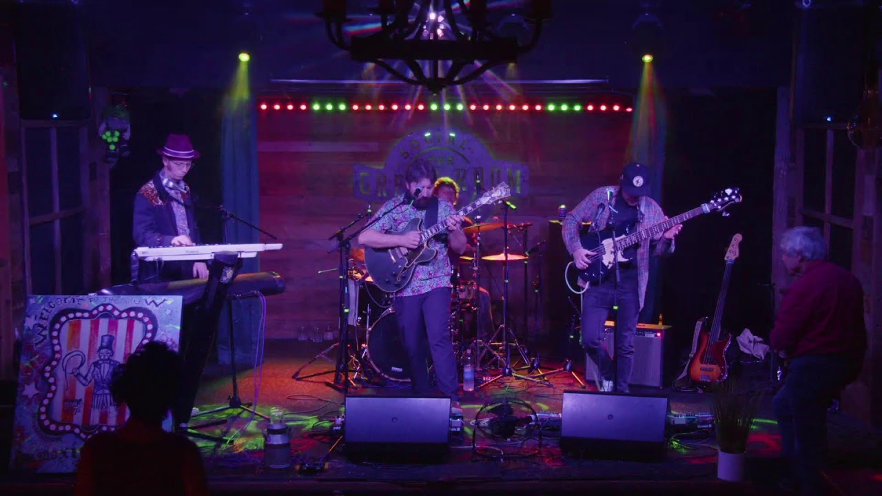 Moxie Barker + Top Hat & Wizard  (Progressive Rock)