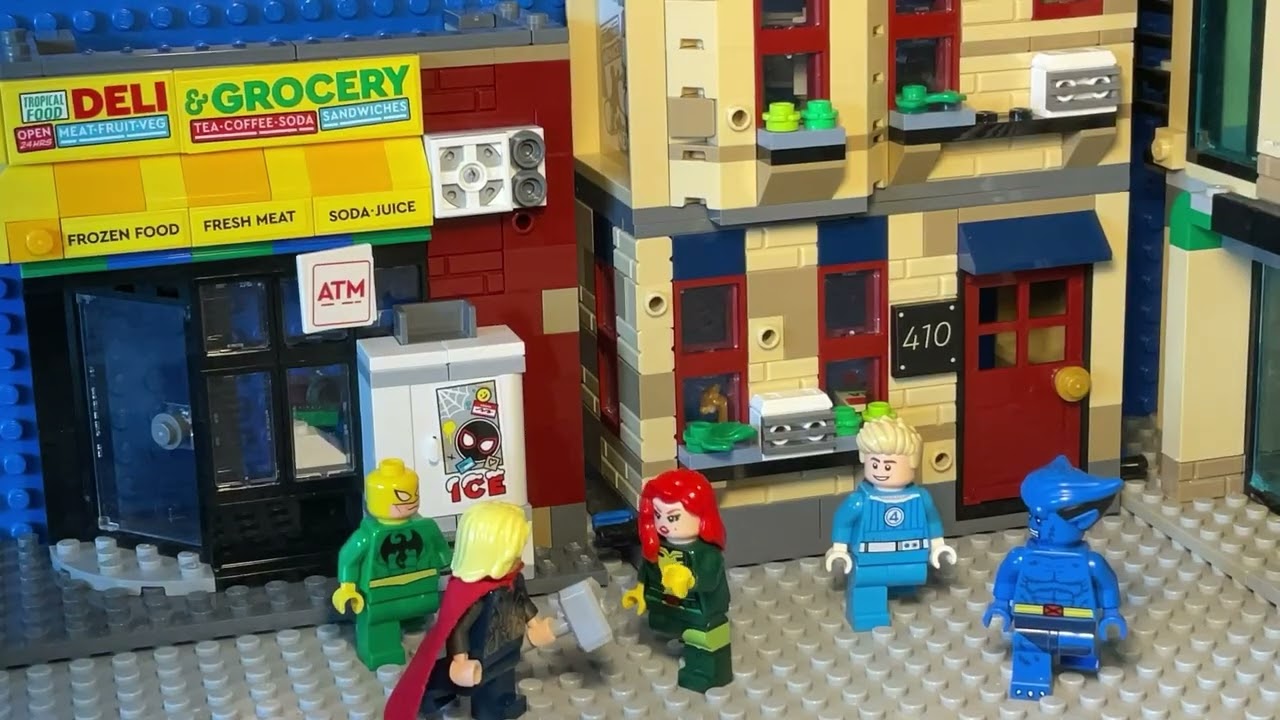 Lego Iron Fist , Human Torch, Beast & Thor Snake Mayhem