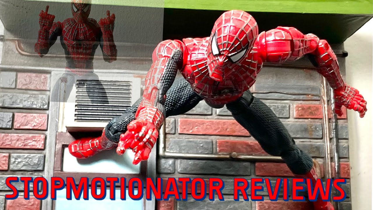 No ankle pivot but legendary [toybiz super poseable Spiderman review]