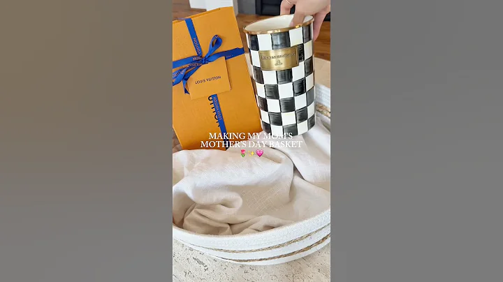 mothe'rs day gift basket #asmr #asmrsounds #mothersday #mothersdaygift #giftbaskets #mom  #shorts