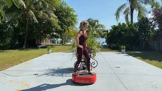 Power Plate | 10 Minute Stretch Session