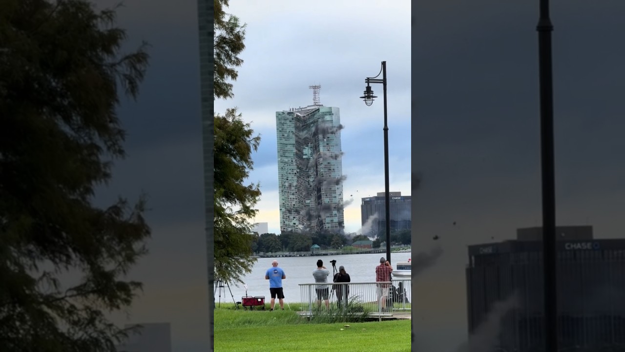 Lo Que le Sucedió a Este Edificio 😱