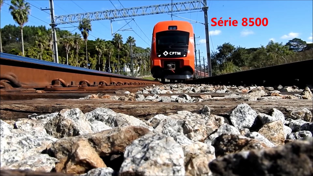 TRENS DA LINHA 7 RUBI