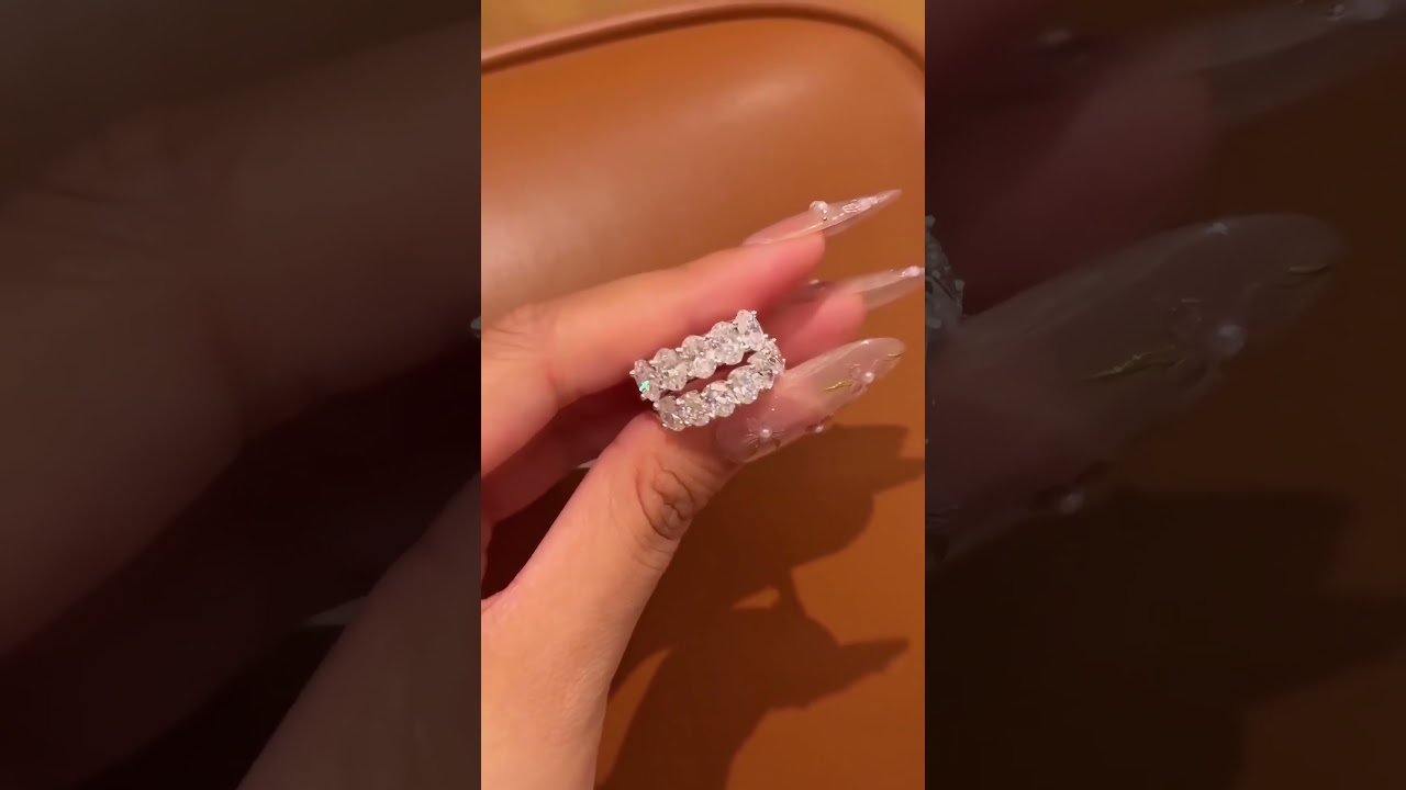 Oval Lab-Grown Diamond Half-Row Band