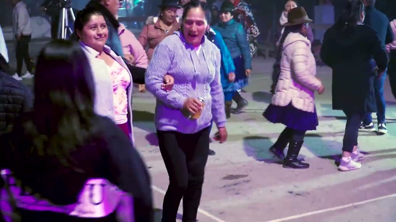 LA VENADA MIX EN VIVO // TRAVIESITO DEL AMOR 🇪🇨🇺🇸🌎