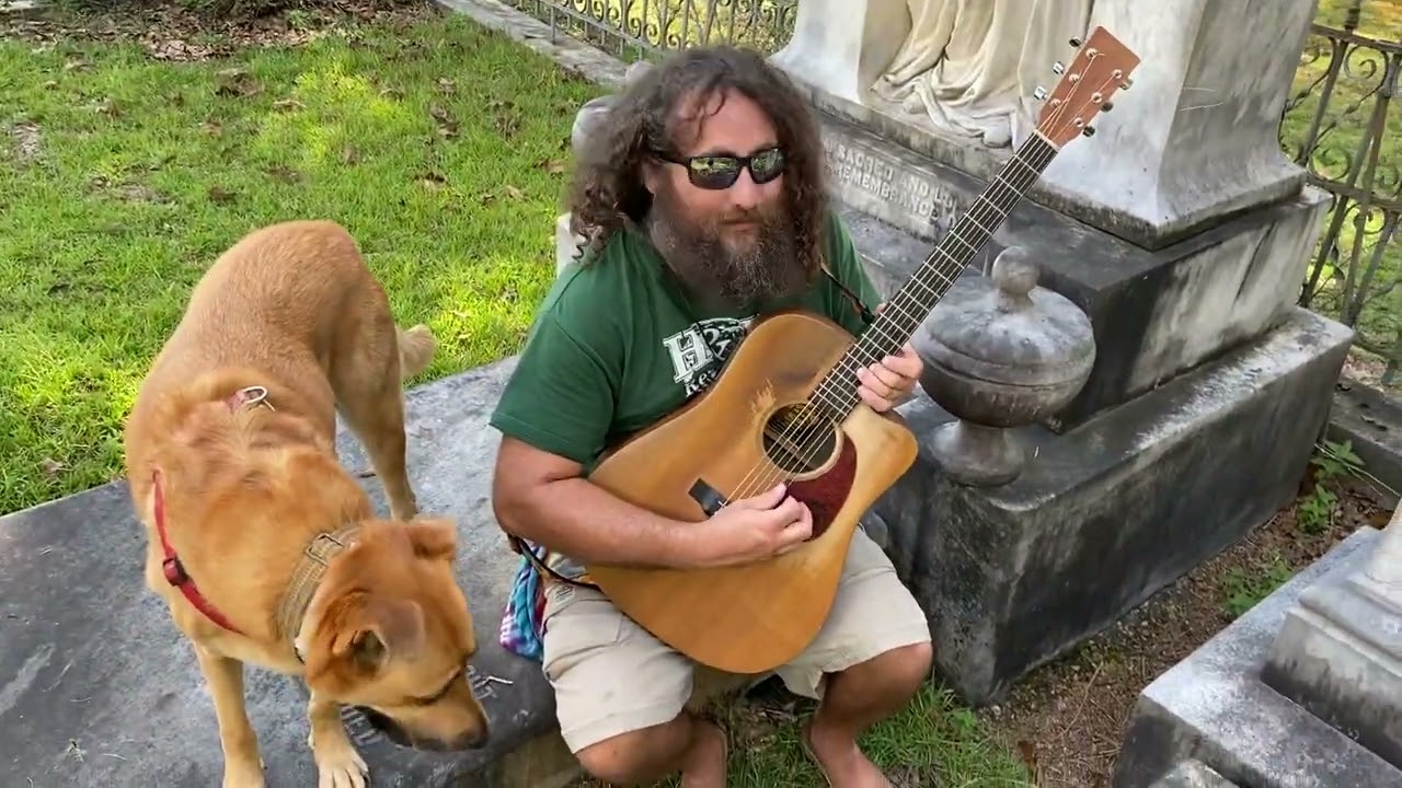 The Legend Of Robert Johnson & where he learned to play the Blues….with Barefoot Wade.