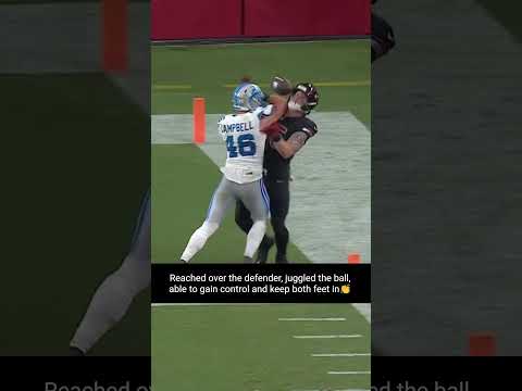 Trey McBride makes an unbelievable juggling catch for the touchdown vs. Lions #nfl #football