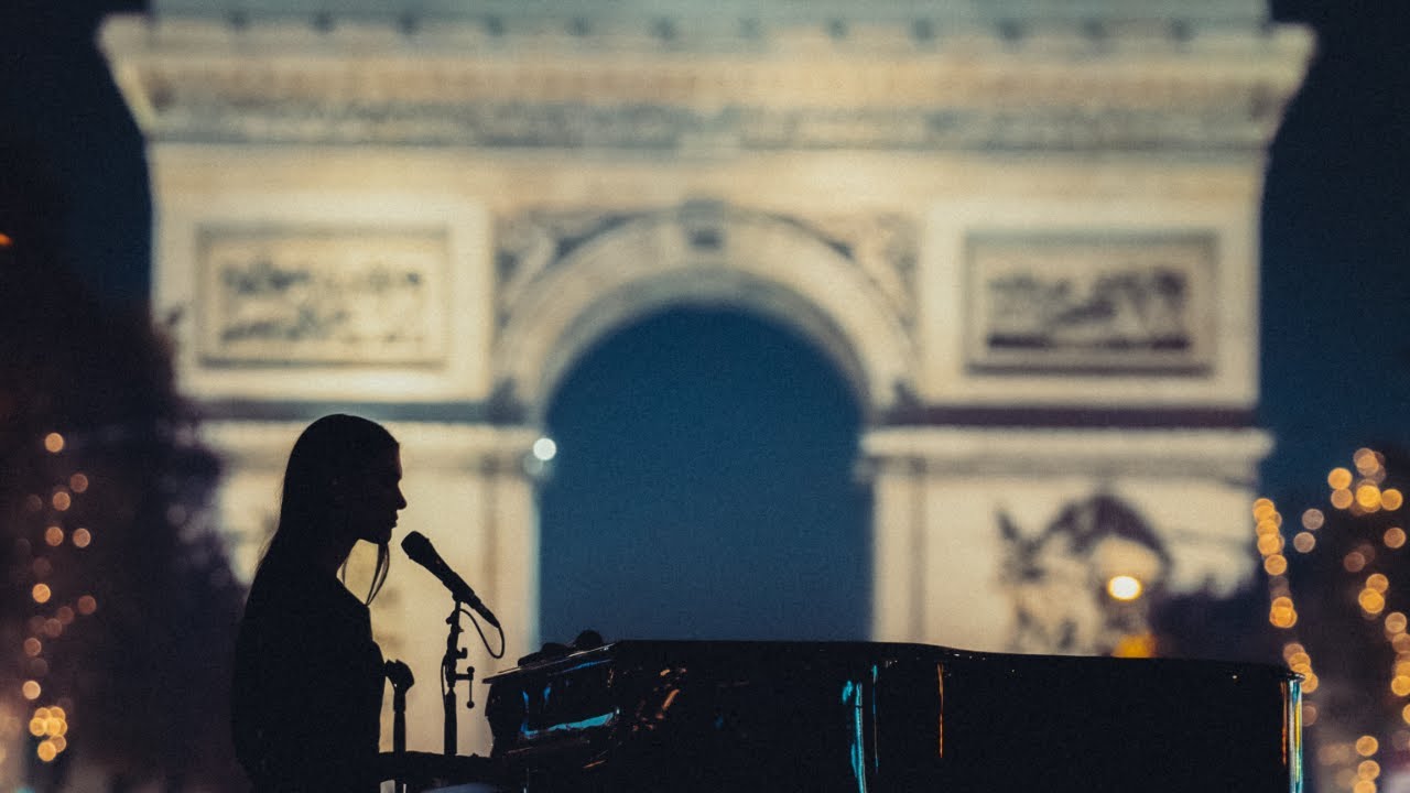 Charlotte Cardin - Illuminations des Champs-Élysées 2025 [Official Live Performance]