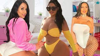 Duchess Clio, Famous Plus Size Models..curvy Models-Fashion Curve-Trendy Outfits.