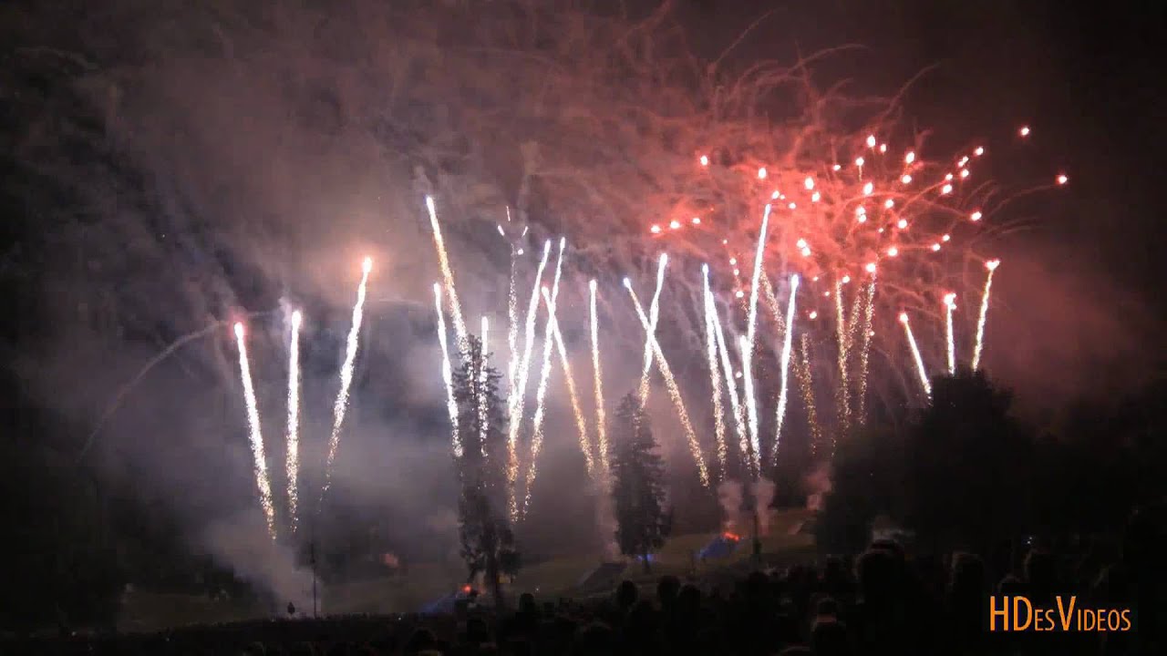 Feu D Artifice Rogny Les 7 Ecluses