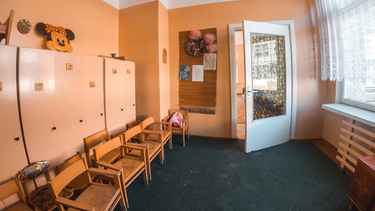 Заброшенный ДЕТСКИЙ САД в Риге