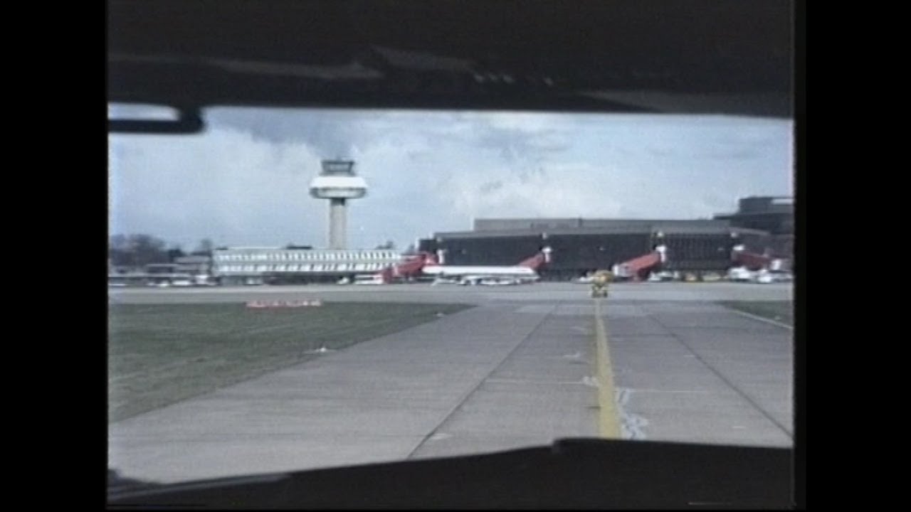 Approach and Landing into Hannover, Germany, with Lufthansa B737-200. - ReUpload