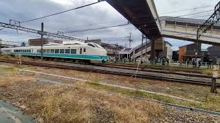11月24日(月)JR東日本E653系H202編成 特急しらゆき1号新潟行き新津駅入線