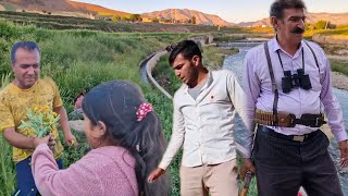 Nomadic documentary about a girl's day and working in Reza and Zahra's farm together with Masoud