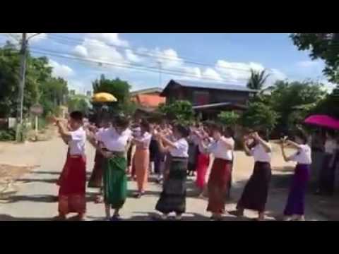 แห่เทียนเข้าพรรษา ปี59 โรงเรียนมัธยมพัชรกิติยาภา2กำแพงเพชร