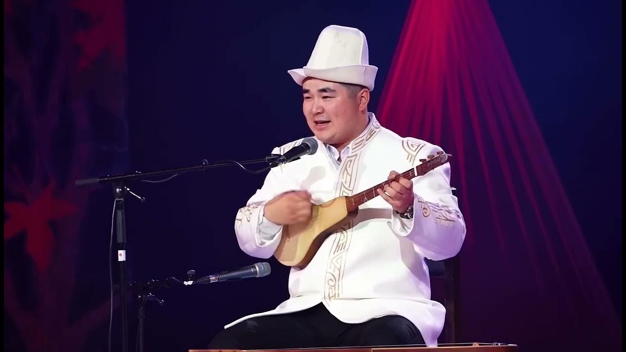 Колготки және аяқ киім порно фотосуреттері