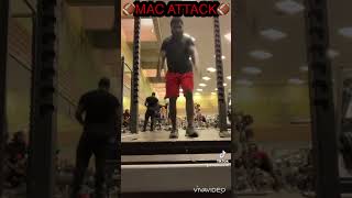 Explosive Leg Workout #Macattack #GetUpOrGetOut #Football #Athlete #Hardwork #Explosive #Squats