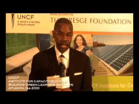 UNCF Executive Director Dr. Pinkard speaks at the Atlanta UNCF Building Green Learning Institute