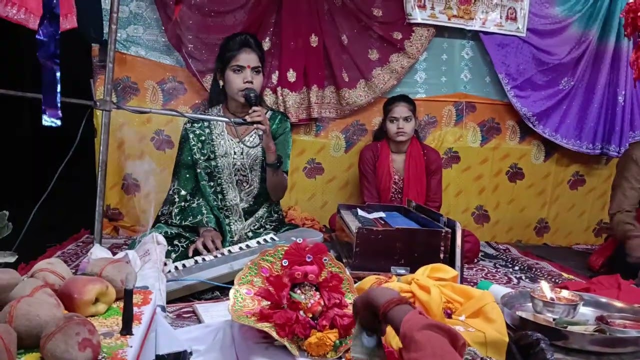 सिंगर शीतल किशोरी की आवाज में गैरों से गिला क्या करें कलानबालीमो,9358611220 संपर्ककरें