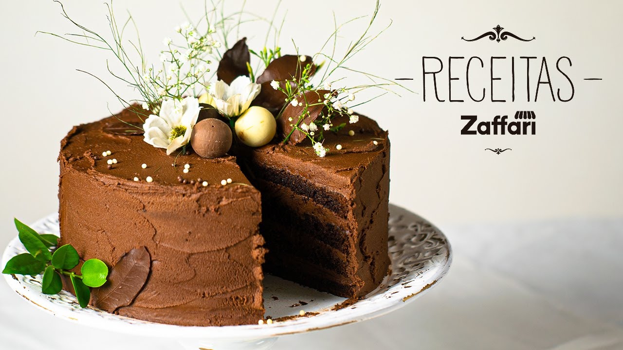 Piemonte Confeitaria - Edgard fez 40 anos, com nosso Mini bolo em degrade  com tons de verde. Massa: Chocolate 50% cacau Recheio: Brigadeiro de  chocolate meio amargo e brigadeiro de chocolate ao