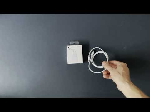 Unboxing Apple 20W USB-C Fast Charger