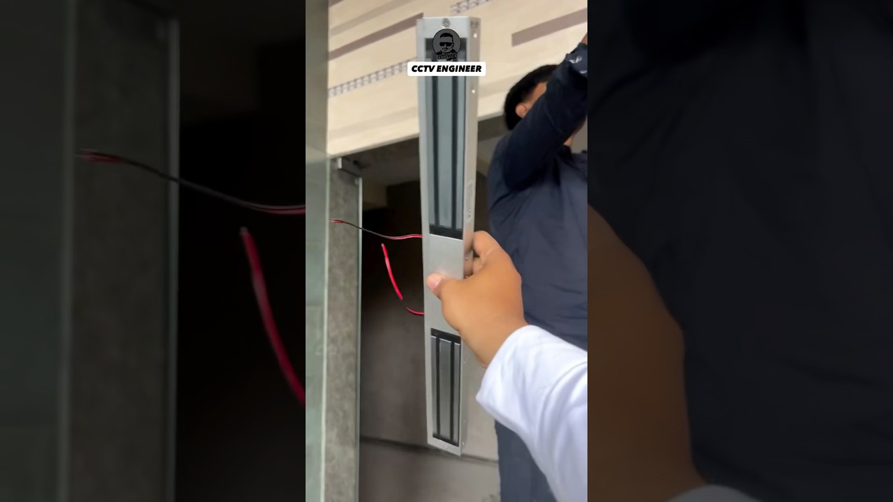 Em door ACESS control setup by cctvengineer ESSL proximity machin card reader magnetic lock 