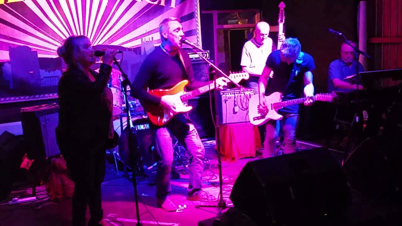 Johnny B Goode YouTube