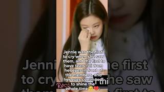 Jennie's reaction to Lisa's father and mother🥺💔