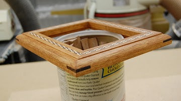 Woodworking Project - How to Make a Splined Miter Joint - Picture Frame
