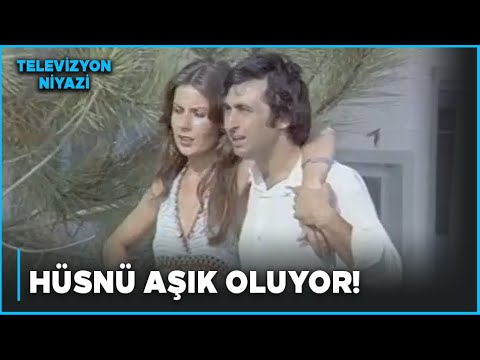 Televizyon Çocuğu Türk Filmi | Hüsnü Aşık Oluyor!