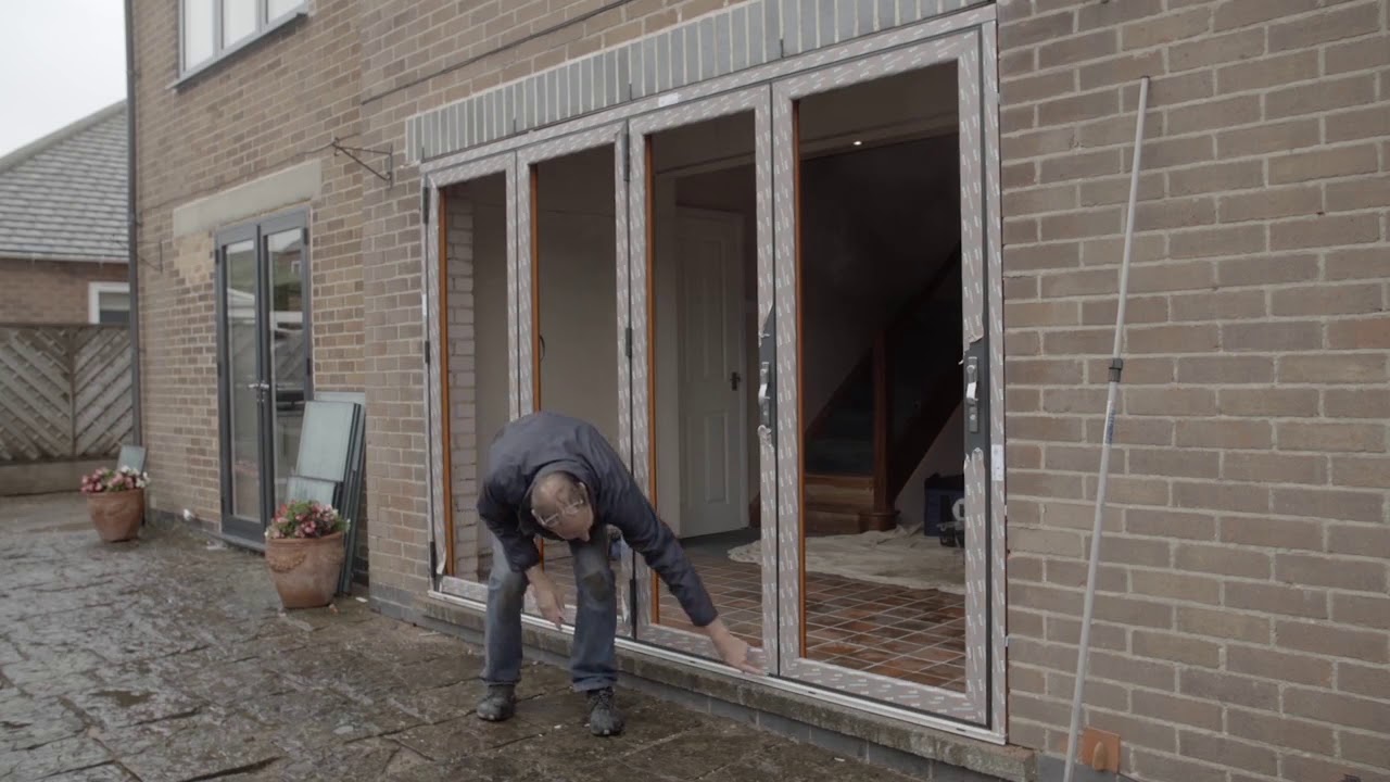 Adjusting Warmcore Bi Folding door Bogey Wheels correctly