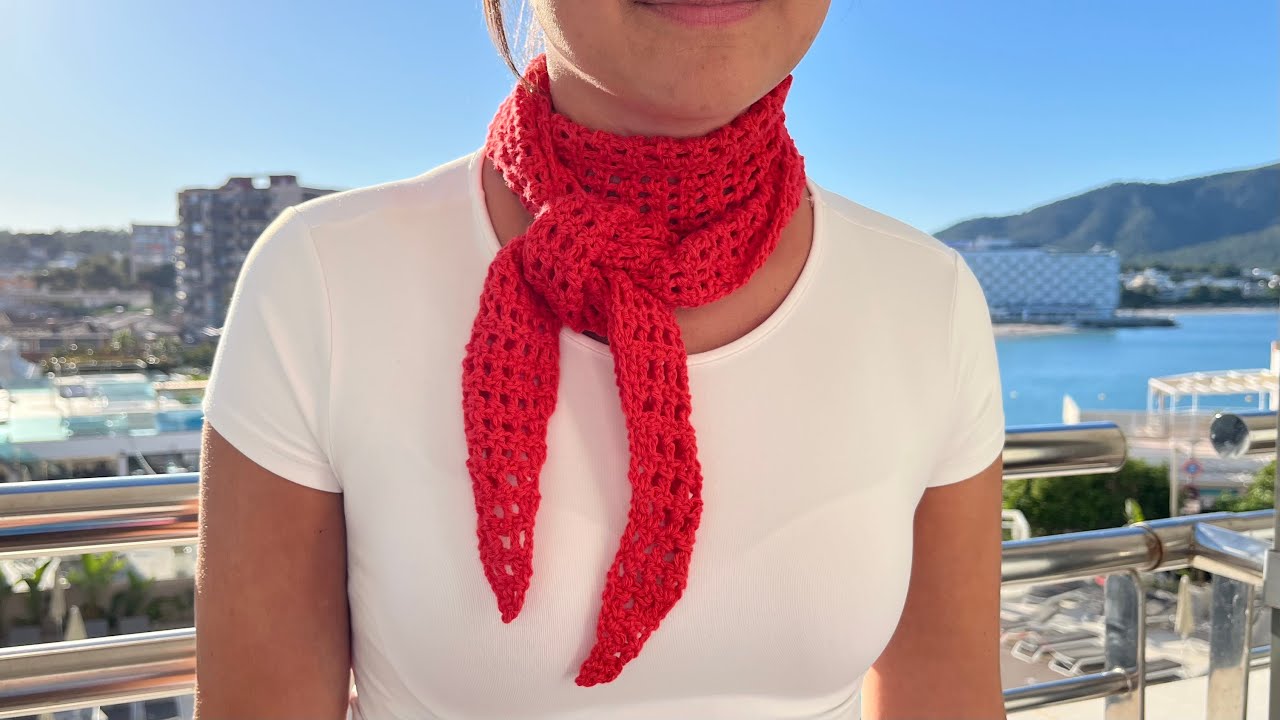 Kleinen schmalen Schal in rot häkeln