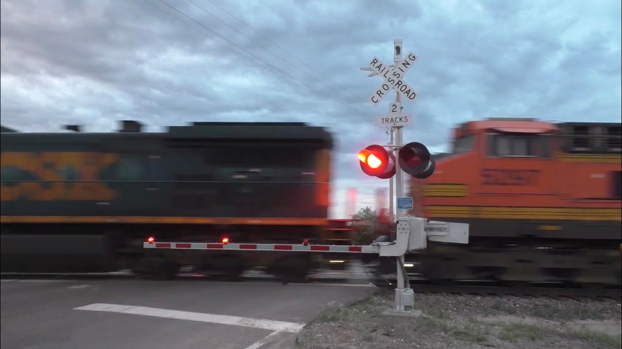 CR 59 Railroad Crossing, Keenesburg, CO with a CSX Leader!